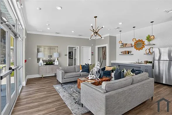2 bed, 938 sqft, $1,428 — Photo 4