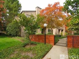 407 W Walnut St, Pasadena, CA 91103