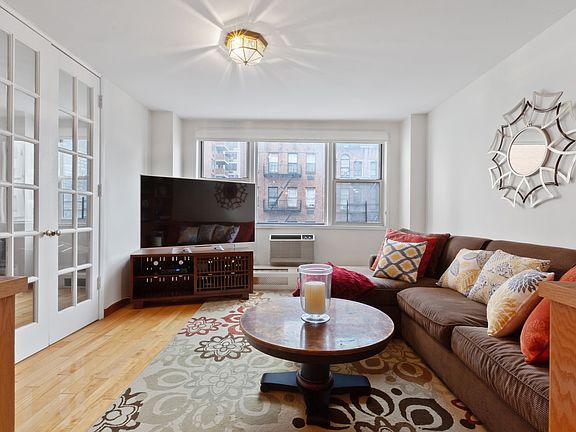 3rd image of 215 E 80th St APT 6H