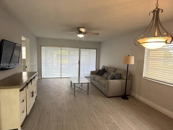 6070 NW 64th Ave APT 312, Tamarac, FL 33319