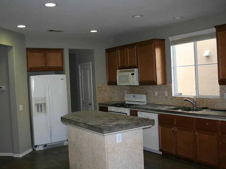 22312 Yorke Rd — Photo 3