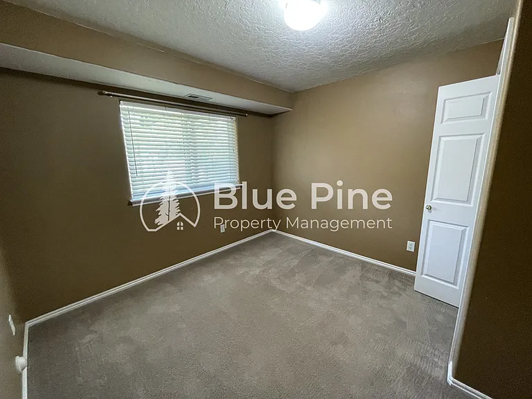 3709 E 20 N — Photo 14
