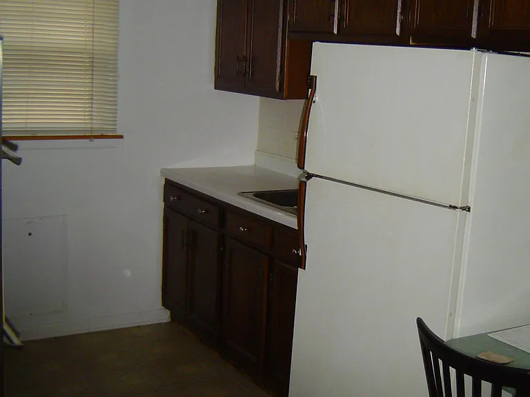 237 W Slade St #1 — Photo 8
