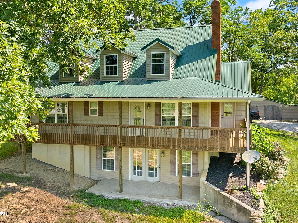1st image of 2118 Youngers Creek Rd