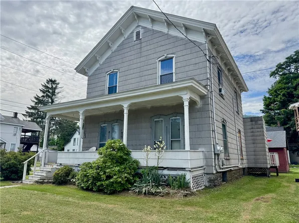 131 Stockton Ave, Walton, NY 13856