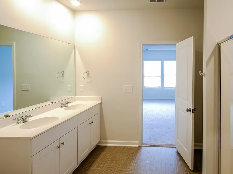 452 Craigflower Ct — Photo 8