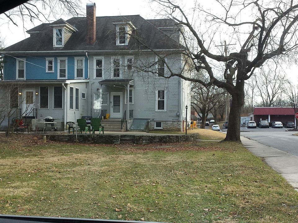 1st image of 403 E Main St