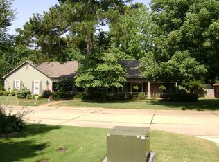305 E Richardson Pl, Bryant, AR 72022