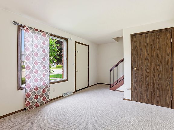 2nd image of 3727 Parkway Blvd #F