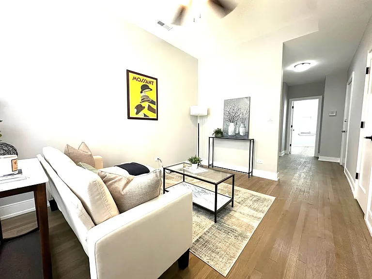 3836 N Wilton Ave #1 — Photo 7