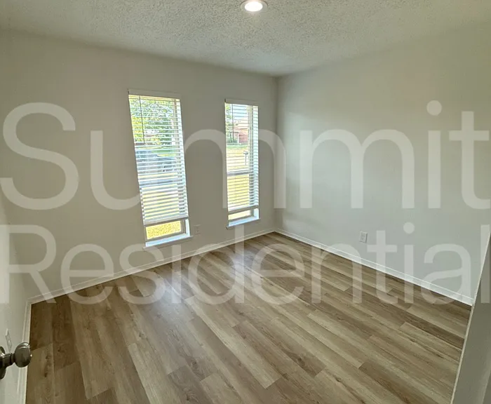 2909 O'Henry Dr — Photo 16