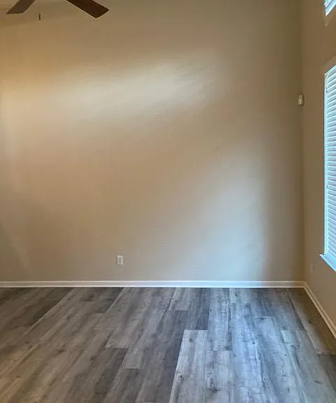 2580 W El Camino Ave — Photo 4