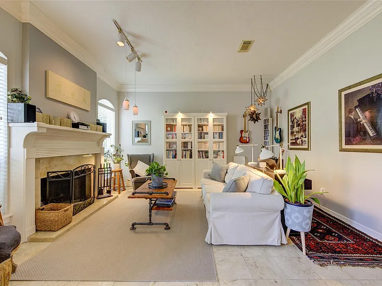 5222 Summer Snow Dr — Photo 36