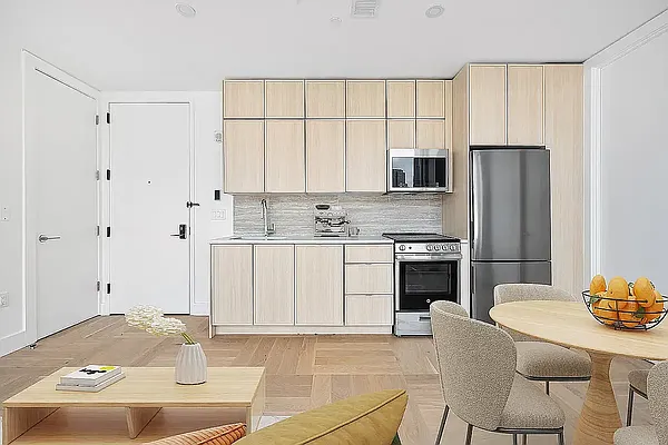 Rented by Watermark Capital Management LLC | media 3