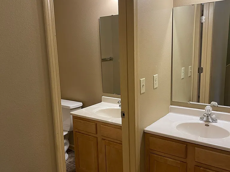 404 S Johnson St #1 — Photo 15
