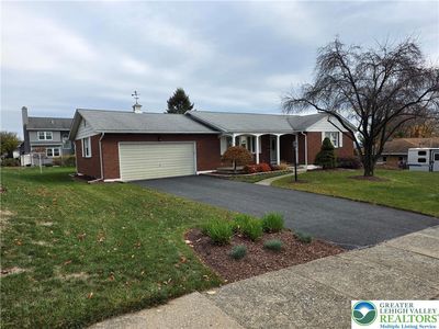 233 Christmas Ave, Bath, PA, 18014
