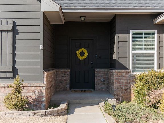 3rd image of 14325 Meadow Ridge Ln