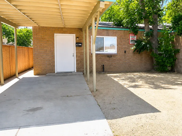 854 W Milling St — Photo 13