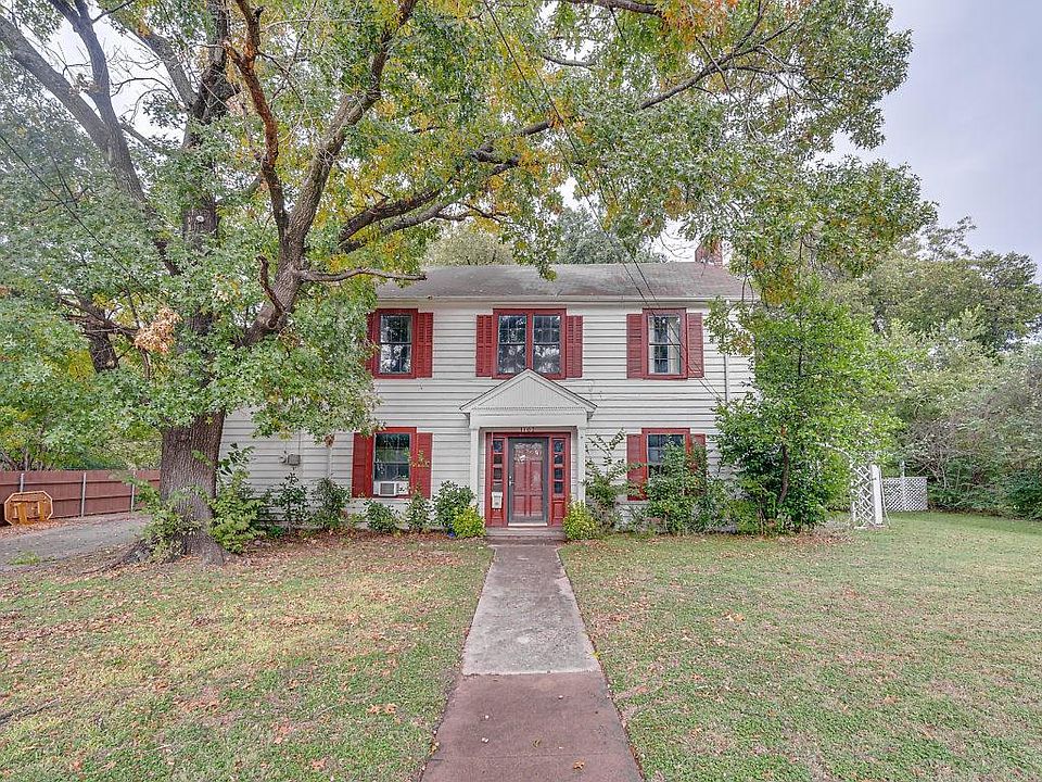 1102 N Preston St, Ennis, TX 75119 Zillow