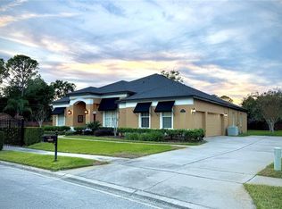 9800 Montclair Cir, Apopka, FL 32703