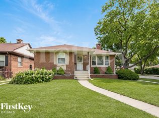 723 Manchester Ave, Westchester, IL 60154
