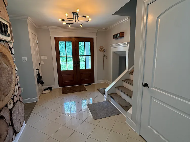 8616 McHenry St — Photo 3