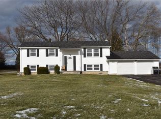 2954 Church Rd, Hamlin, NY 14464