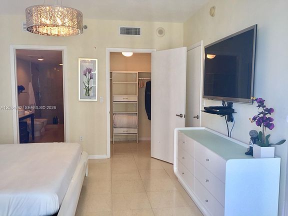 5th image of 495 Brickell Ave APT 3410