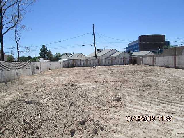 2nd image of 602 N 1st St