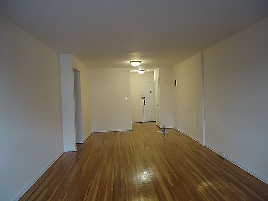 4th image of 73-44 Austin St #2RR