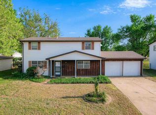 1702 Queens Ave, Ponca City, OK 74604