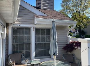 9 Alden Ter, Millbrook, NY 12545