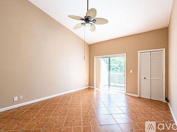 3rd image of 2936 Florida Blvd #2936