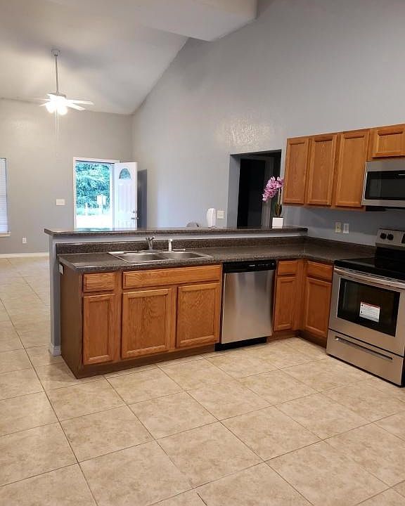 2nd image of 6189 W Itawamba St6185 Bay