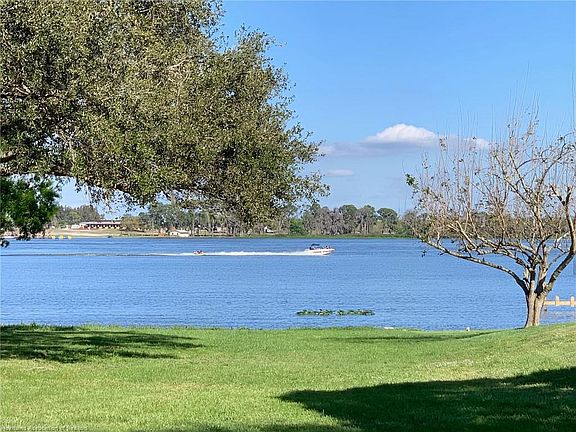 2nd image of 5225 N Huckleberry Lake Dr