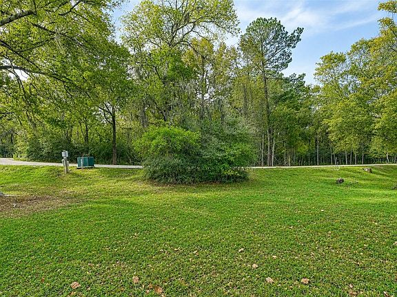 5th image of 20321 Belair Dr