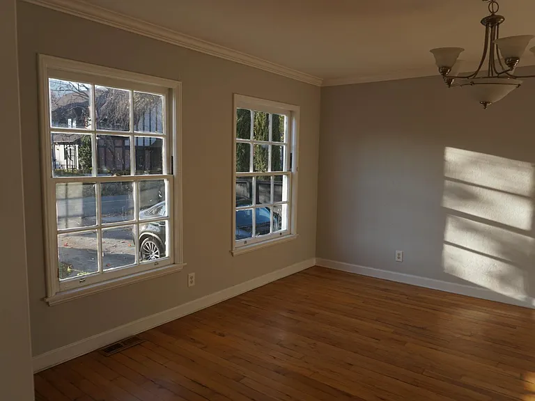 100 Shady Ln — Photo 20