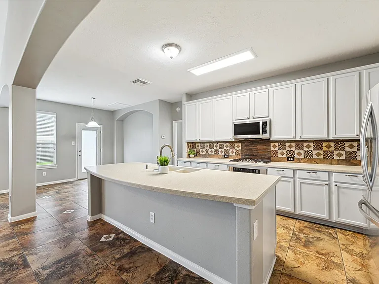 3122 Schumann Oaks Dr — Photo 15