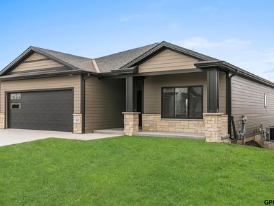 315 N 105th St, Lincoln, NE, 68527