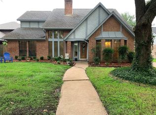 12519 Olympia Dr, Houston, TX 77077