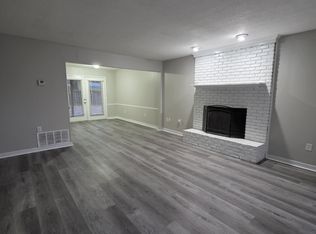 910 Glastonbury Cir #B, Ridgeland, MS 39157