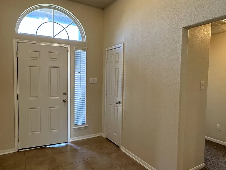 3310 Quarry Place Ln — Photo 4
