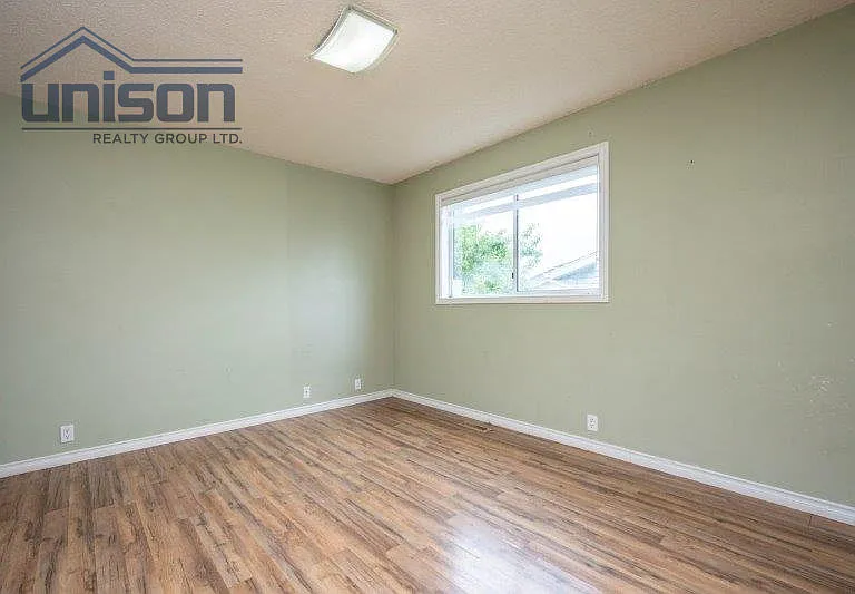 262 Martinwood Pl NE — Photo 2