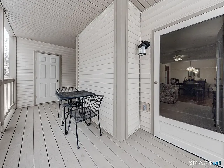 33 Langdon Ct #D104 — Photo 8