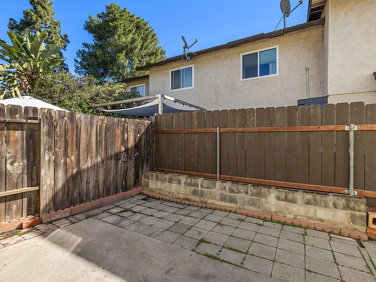 10187 Peaceful Ct — Photo 13