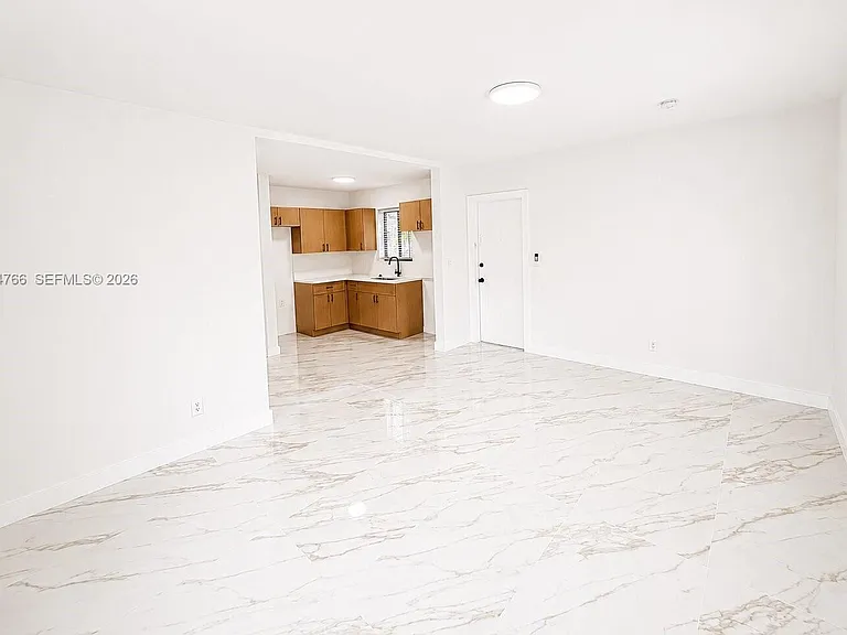 254 E Dania Beach Blvd #7 — Photo 3