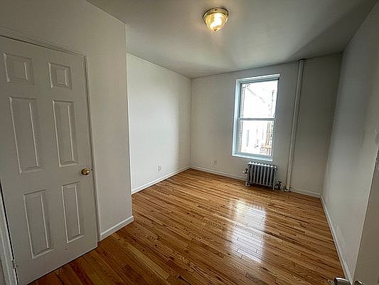 3rd image of 1390 Prospect Ave APT 1C