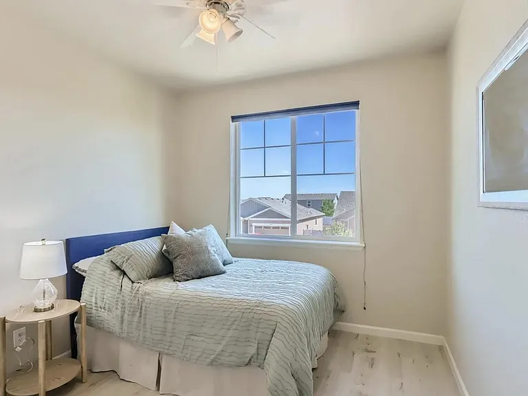 1518 Glacier Ave — Photo 16