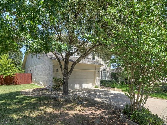 3rd image of 4504 Hibiscus Valley Dr