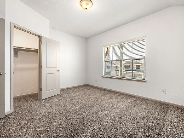 7518 Gramercy Way #102 — Photo 14